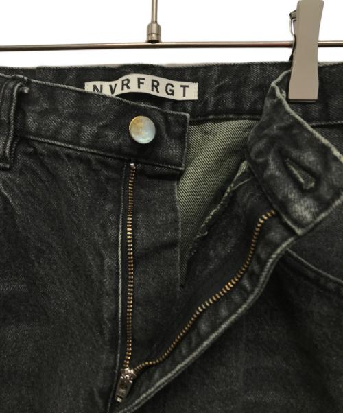 NVRFRGT（ネヴァーフォーゲット）NVRFRGT (ネヴァーフォーゲット) 3Dツイステッドワイドレグジーンズ ブラック サイズ:SIZE 3の古着・服飾アイテム