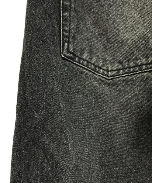 NVRFRGT（ネヴァーフォーゲット）NVRFRGT (ネヴァーフォーゲット) 3Dツイステッドワイドレグジーンズ ブラック サイズ:SIZE 3の古着・服飾アイテム