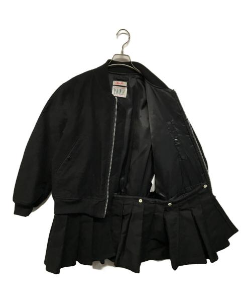 SYUMAN.（シュウマン）SYUMAN. (シュウマン) Y.A.R.N (ヤーン) DOCKING SKIRT MA-1 JKT クロス刺繍 ブラック サイズ:1の古着・服飾アイテム