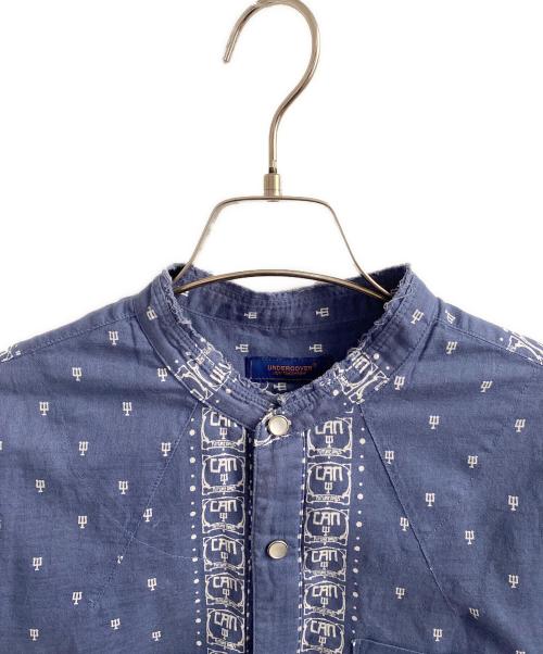 UNDERCOVER（アンダーカバー）UNDERCOVER (アンダーカバー) CAN (キャン・グループ) Cローン プルオーバーシャツ ブルー×ホワイト サイズ:2の古着・服飾アイテム