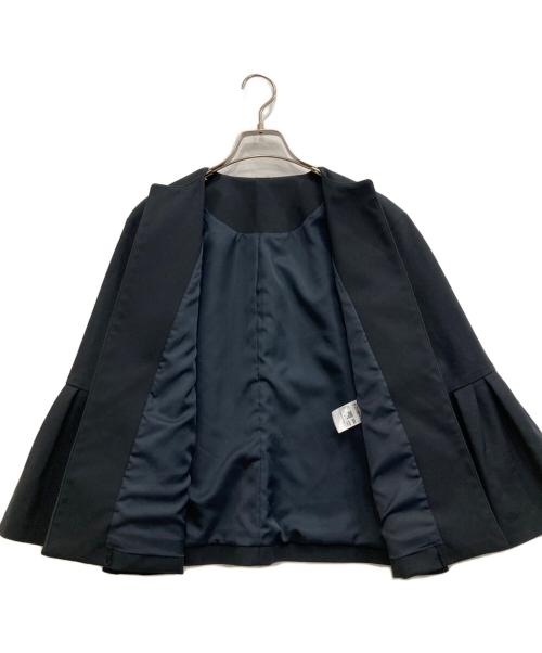 Mila Owen（ミラオーウェン）Mila Owen (ミラオーウェン) フレアタックスリーブジャケット×パンツSET ブラックの古着・服飾アイテム