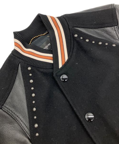 COACH（コーチ）COACH (コーチ) スタジャン ブラック サイズ:2の古着・服飾アイテム