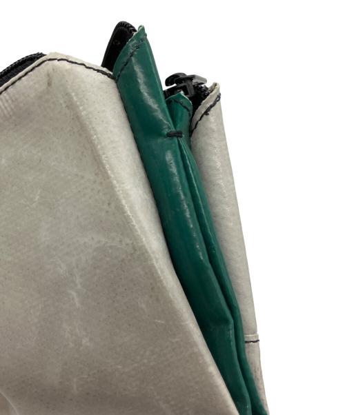 FREITAG（フライターグ）FREITAG (フライターグ) ダブルポーチ グレー×グリーンの古着・服飾アイテム