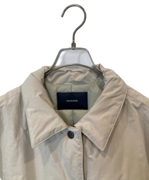 FRAMeWORK（フレームワーク）FRAMeWORK (フレームワーク) 撥水防風ポンチョコート　25020220731140 アイボリー サイズ:38の古着・服飾アイテム