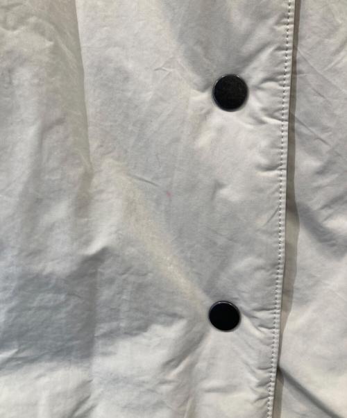 FRAMeWORK（フレームワーク）FRAMeWORK (フレームワーク) 撥水防風ポンチョコート　25020220731140 アイボリー サイズ:38の古着・服飾アイテム