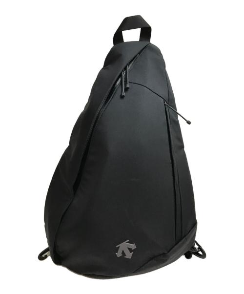 DESCENTE ALLTERRAIN（デザイント オルテライン）DESCENTE ALLTERRAIN (デザイント オルテライン) スリングバッグ ブラックの古着・服飾アイテム