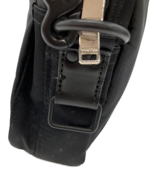 PORTER（ポーター）PORTER (ポーター) LIFT SHOULDER BAG ブラックの古着・服飾アイテム