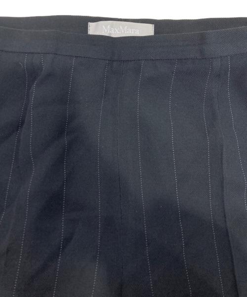 MaxMara（マックスマーラ）MaxMara (マックスマーラ) ストライプセットアップスーツ ブラック サイズ:44の古着・服飾アイテム