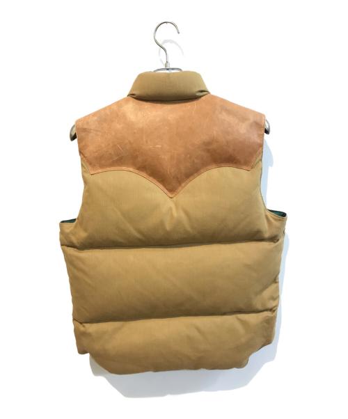RockyMountainFeatherBed（ロッキーマウンテンフェザーベッド）RockyMountainFeatherBed (ロッキーマウンテンフェザーベッド) WAREHOUSE (ウエアハウス) ドビーツイル ダウンベスト　290-232-53 ブラウン サイズ:40の古着・服飾アイテム