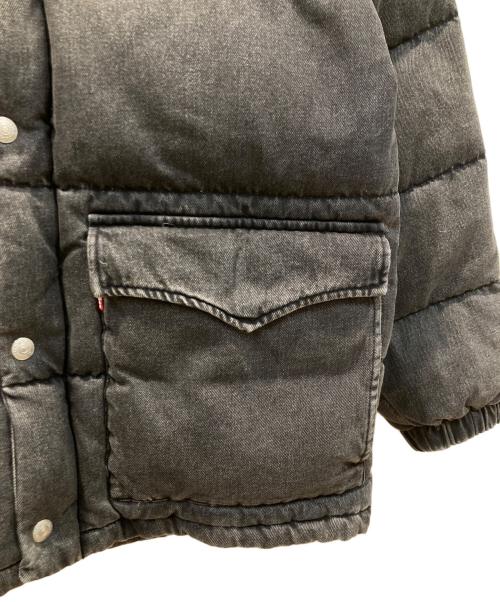 LEVI'S（リーバイス）LEVI'S (リーバイス) スーパーデニムダウンジャケット ブラック サイズ:Sの古着・服飾アイテム