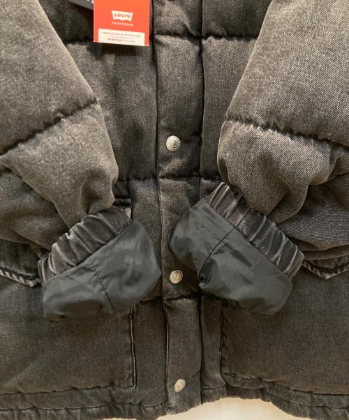 LEVI'S（リーバイス）LEVI'S (リーバイス) スーパーデニムダウンジャケット ブラック サイズ:Sの古着・服飾アイテム