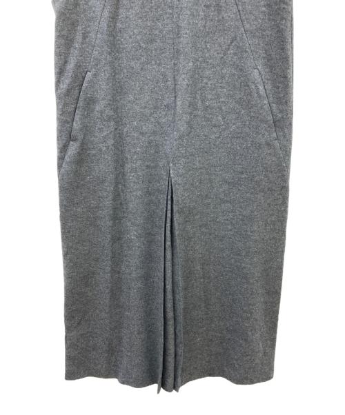 23区（ニジュウサンク）23区 (ニジュウサンク) ウールミルドジャージー ボックスタック ジャンパースカート グレー サイズ:40 未使用品の古着・服飾アイテム