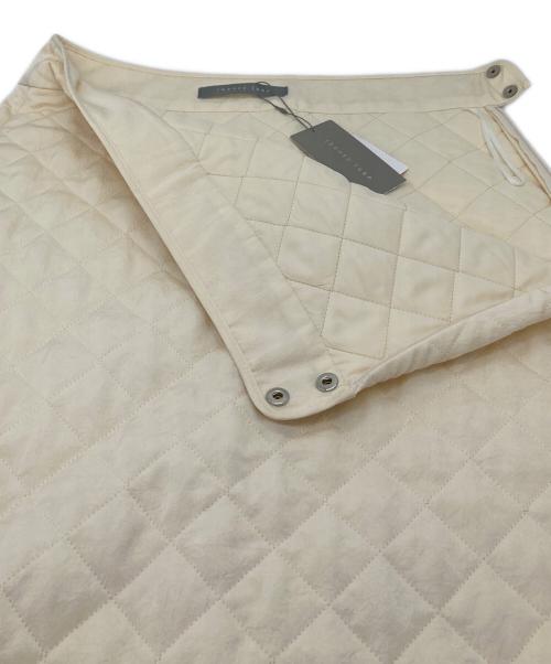 theory luxe（セオリーリュクス）theory luxe (セオリーリュクス) DALE LORNA キルティン部スカート　ロングスカート アイボリー サイズ:38 未使用品の古着・服飾アイテム