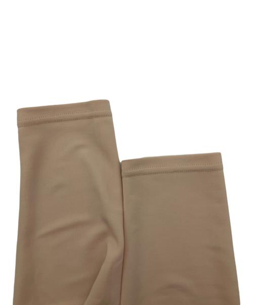 FOXEY NEWYORK（フォクシーニューヨーク）FOXEY NEWYORK (フォクシーニューヨーク) ジップパーカー ベージュ サイズ:SIZE 38の古着・服飾アイテム