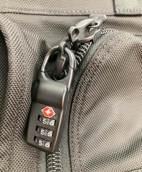 TUMI（トゥミ）TUMI (トゥミ) ALPHA トライフォールド キャリーオン ガーメントバッグの古着・服飾アイテム