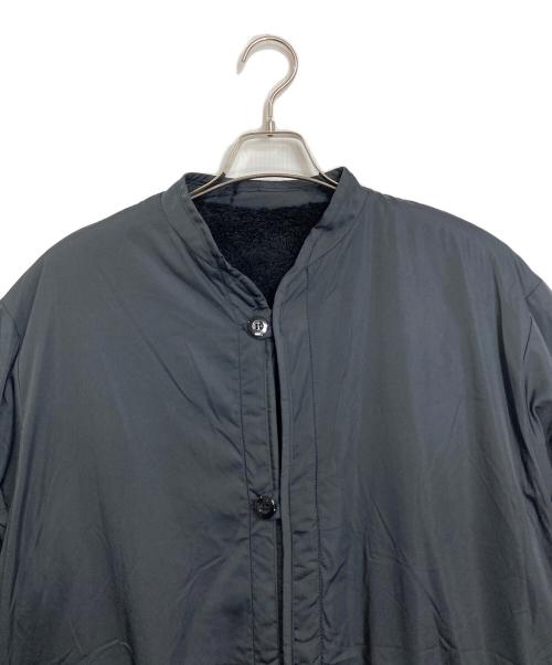 ARMY TWILL（アーミーツイル）ARMY TWILL (アーミーツイル) B:MING by BEAMS (ビーミングバイビームス) ボア リバーシブルコート　ロングコート　ノーカラーコート ブラック サイズ:Mの古着・服飾アイテム
