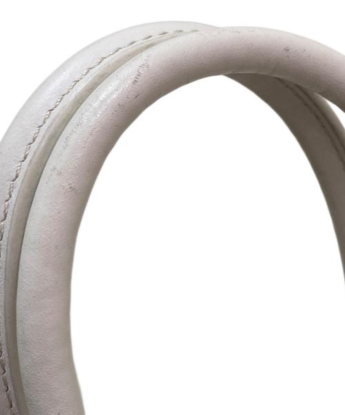 THE ROW（ザ ロウ）THE ROW (ザ ロウ) MARGAUX 7.5 ホワイト サイズ:7.5の古着・服飾アイテム