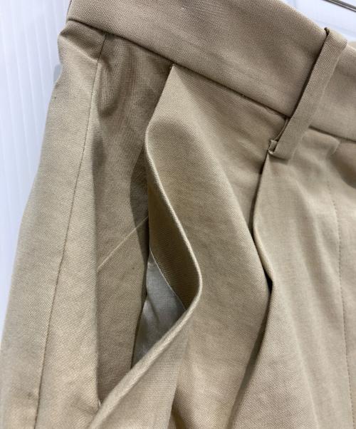 BRILL（ブリル）BRILL (ブリル) シルエットスリットスカート ベージュ サイズ:36の古着・服飾アイテム