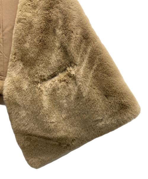 JENNE（ジェンヌ）JENNE (ジェンヌ) リッチボリュームファーケープ ベージュ サイズ:Freeの古着・服飾アイテム