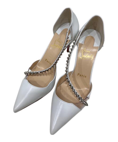 Christian Louboutin（クリスチャン・ルブタン）Christian Louboutin (クリスチャン・ルブタン) スタッズヒールパンプス ホワイト サイズ:35 1/2の古着・服飾アイテム