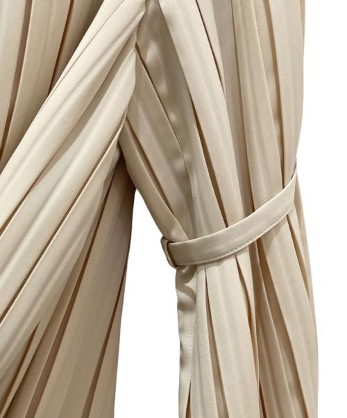 HYKE（ハイク）HYKE (ハイク) TAFFETA PLEATED DRESS ベージュ サイズ:1の古着・服飾アイテム