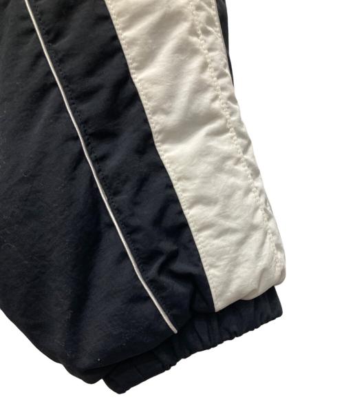 BASICKS（ベイシックス）BASICKS (ベイシックス) パファー ツートーン トラックジャケット ブラック サイズ:Mの古着・服飾アイテム