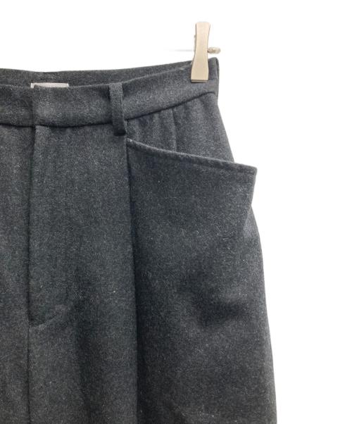 I'm in（アイムイン）I'm in (アイムイン) 3Dポケットウールパンツ グレー サイズ:Lの古着・服飾アイテム