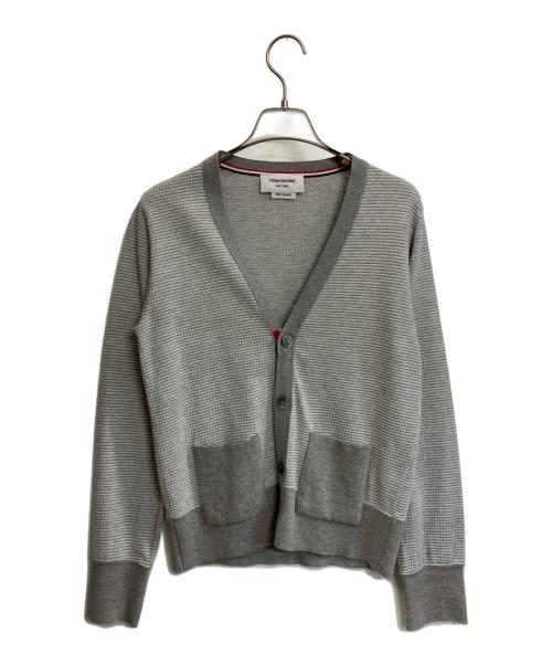 Thom Browne（トムブラウン）Thom Browne (トムブラウン) ワッフルポケットカーディガン グレー サイズ:00の古着・服飾アイテム