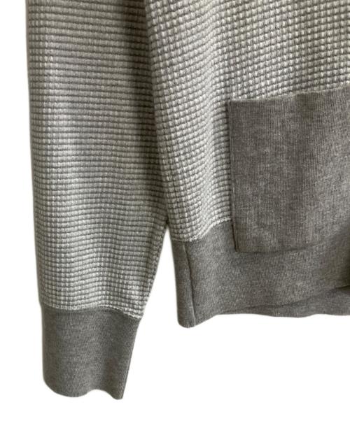 Thom Browne（トムブラウン）Thom Browne (トムブラウン) ワッフルポケットカーディガン グレー サイズ:00の古着・服飾アイテム