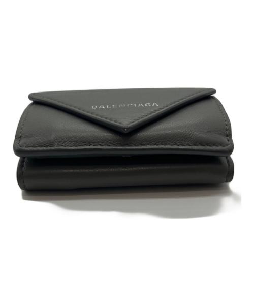 BALENCIAGA（バレンシアガ）BALENCIAGA (バレンシアガ) ペーパーミニウォレット グレー サイズ:-の古着・服飾アイテム