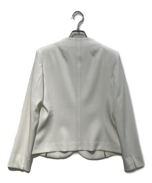 BEIGE（ベイジ）BEIGE (ベイジ) LUIZA / ノーカラージャケット　JKCWGS0701 ホワイト サイズ:4の古着・服飾アイテム
