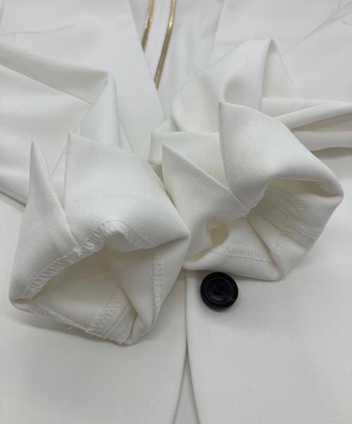 BEIGE（ベイジ）BEIGE (ベイジ) LUIZA / ノーカラージャケット　JKCWGS0701 ホワイト サイズ:4の古着・服飾アイテム