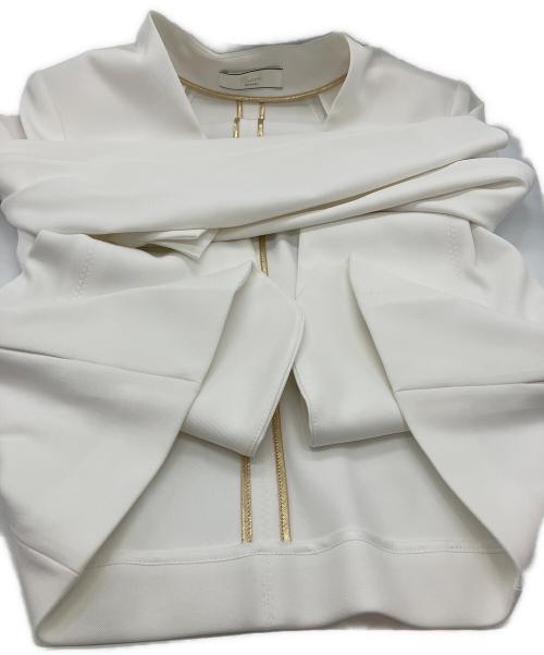BEIGE（ベイジ）BEIGE (ベイジ) LUIZA / ノーカラージャケット　JKCWGS0701 ホワイト サイズ:4の古着・服飾アイテム