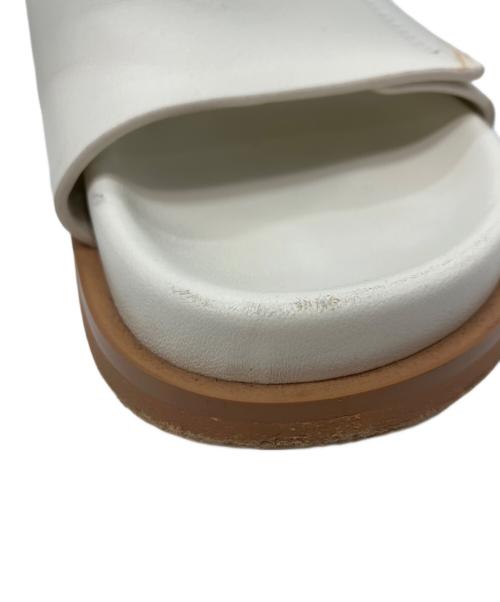 TODAYFUL（トゥデイフル）TODAYFUL (トゥデイフル) TODAYFUL Leather Slide Sandals ホワイト サイズ:不明の古着・服飾アイテム