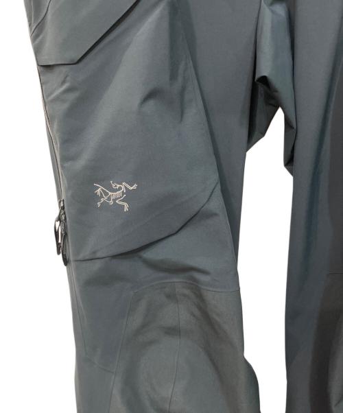 ARC'TERYX（アークテリクス）ARC'TERYX (アークテリクス) トレッキングボトム(ラッシュLTパンツ) グレー サイズ:SIZE Sの古着・服飾アイテム