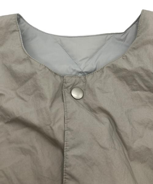 solamonat poche（ソラモナ ポッシェ）solamonat poche (ソラモナ ポッシェ) リバーシブルダウンジャケット ベージュ サイズ:Freeの古着・服飾アイテム