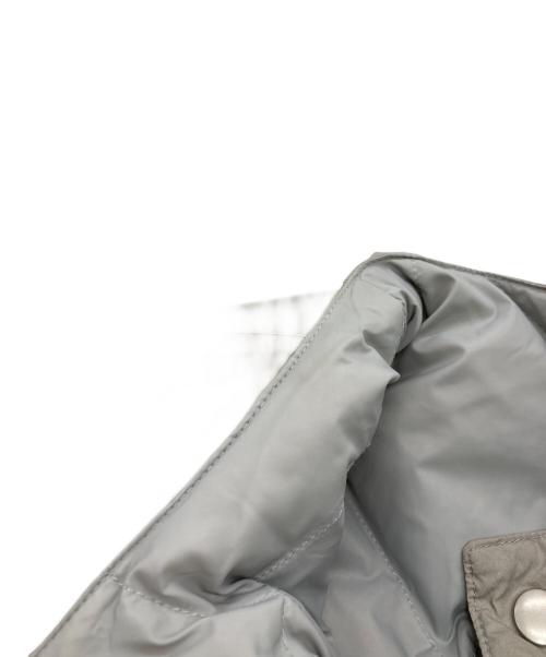 solamonat poche（ソラモナ ポッシェ）solamonat poche (ソラモナ ポッシェ) リバーシブルダウンジャケット ベージュ サイズ:Freeの古着・服飾アイテム