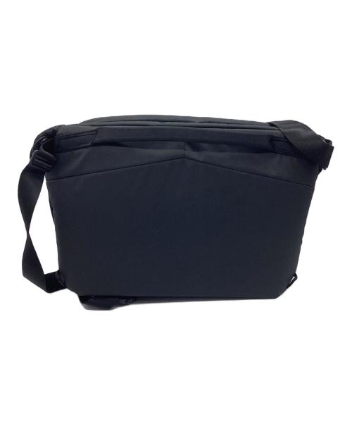 peak design（ピークデザイン）peak design (ピークデザイン) エブリデイスリング10L ブラックの古着・服飾アイテム