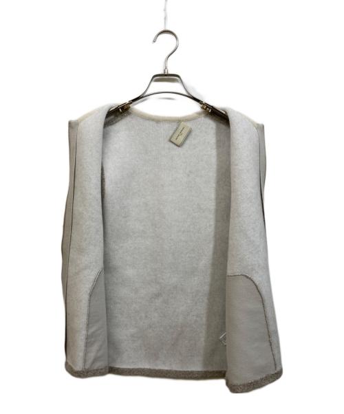 UNITED ARROWS（ユナイテッドアローズ）UNITED ARROWS (ユナイテッドアローズ) フォックスカシミヤ ジップ ベスト ベージュ サイズ:Freeの古着・服飾アイテム