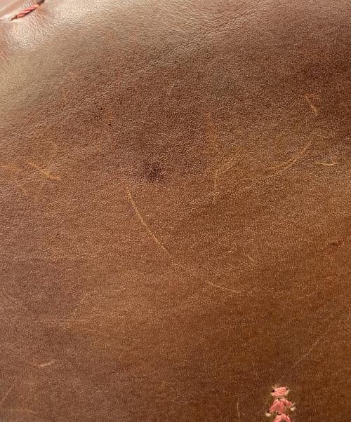 HENRY BEGUELIN（エンリーベグリン）HENRY BEGUELIN (エンリーベグリン) レザーラウンドバッグ　HENRY BEGUELIN レッド×ブラウンの古着・服飾アイテム