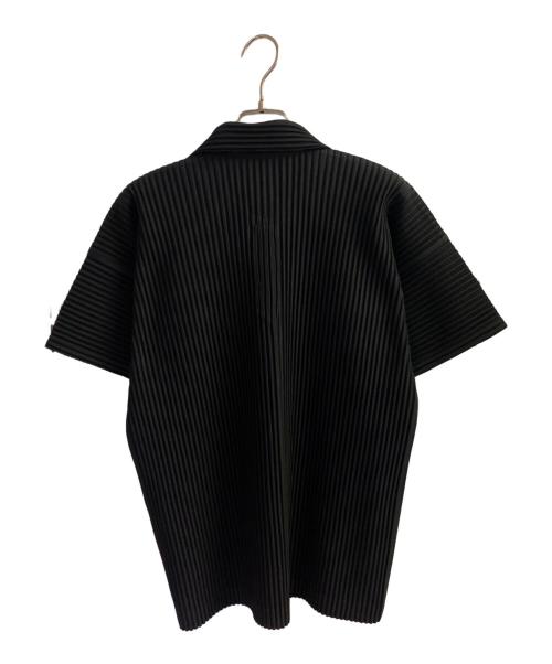 HOMME PLISSE ISSEY MIYAKE（オム プリッセ イッセイ ミヤケ）HOMME PLISSE ISSEY MIYAKE (オム プリッセ イッセイ ミヤケ) スキッパープリーツシャツ ブラック サイズ:2の古着・服飾アイテム