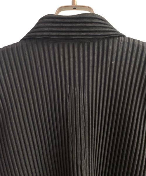 HOMME PLISSE ISSEY MIYAKE（オム プリッセ イッセイ ミヤケ）HOMME PLISSE ISSEY MIYAKE (オム プリッセ イッセイ ミヤケ) スキッパープリーツシャツ ブラック サイズ:2の古着・服飾アイテム