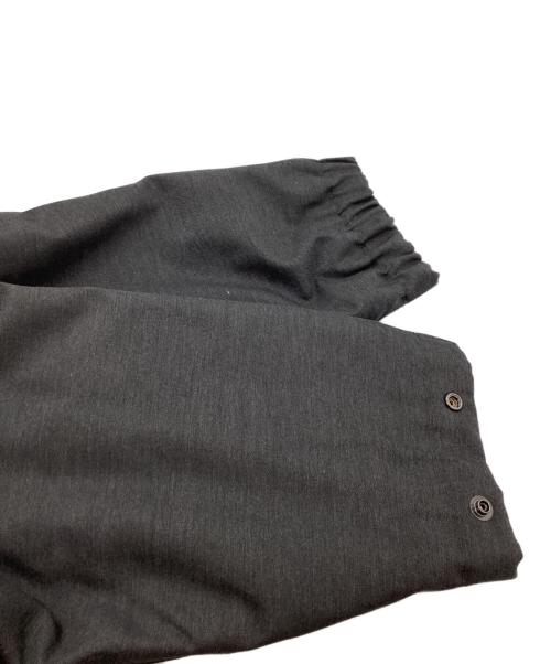 UNIQLO（ユニクロ）UNIQLO　 (ユニクロ) Engineered Garments　 (エンジニアドガーメンツ) PUFFTECH Hooded Coat / パフテック フーデット コート / 日本未発売 グレー サイズ:Lの古着・服飾アイテム