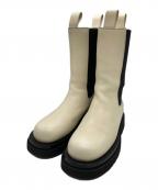 BOTTEGA VENETAボッテガベネタ）の古着「ラグチェルシーブーツ」｜アイボリー