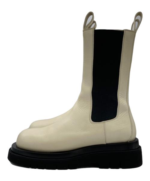BOTTEGA VENETA（ボッテガベネタ）BOTTEGA VENETA (ボッテガベネタ) ラグチェルシーブーツ アイボリー サイズ:39の古着・服飾アイテム