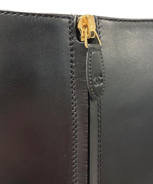 CHANEL（シャネル）CHANEL (シャネル) ココマークチェーンロングブーツ ブラック サイズ:37の古着・服飾アイテム