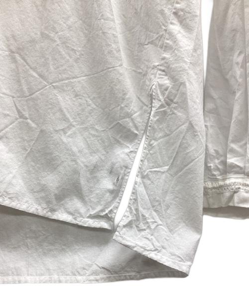 SARTO（サルト）SARTO (サルト) TUCKED SLEEVE EMBROIDERY BLOUSE ホワイト サイズ:Mの古着・服飾アイテム