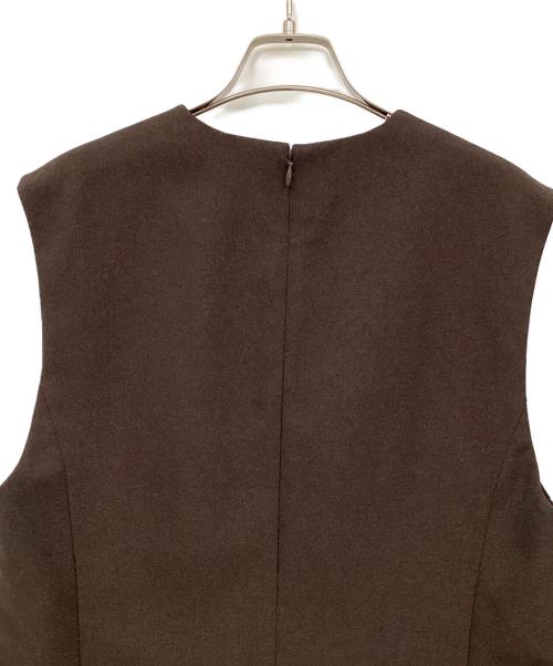 uncrave（アンクレイヴ）uncrave (アンクレイヴ) ウォッシャブルウールライクツイル ジレ ブラウン サイズ:2の古着・服飾アイテム