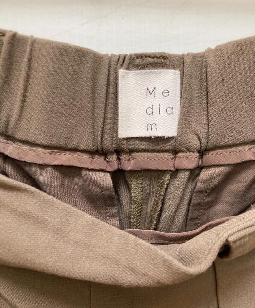 Mediam（ミディアム）Mediam (ミディアム) 2WAYテーパードパンツ ブラウン サイズ:2の古着・服飾アイテム