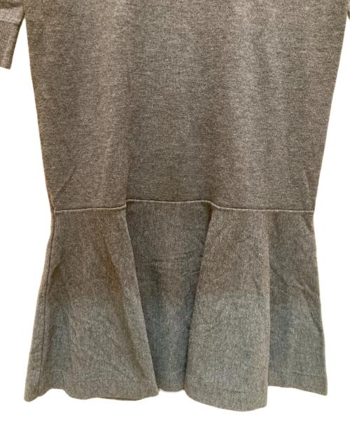 UNITED ARROWS（ユナイテッドアローズ）UNITED ARROWS (ユナイテッドアローズ) ニットペプラムロングワンピース グレー サイズ:38の古着・服飾アイテム